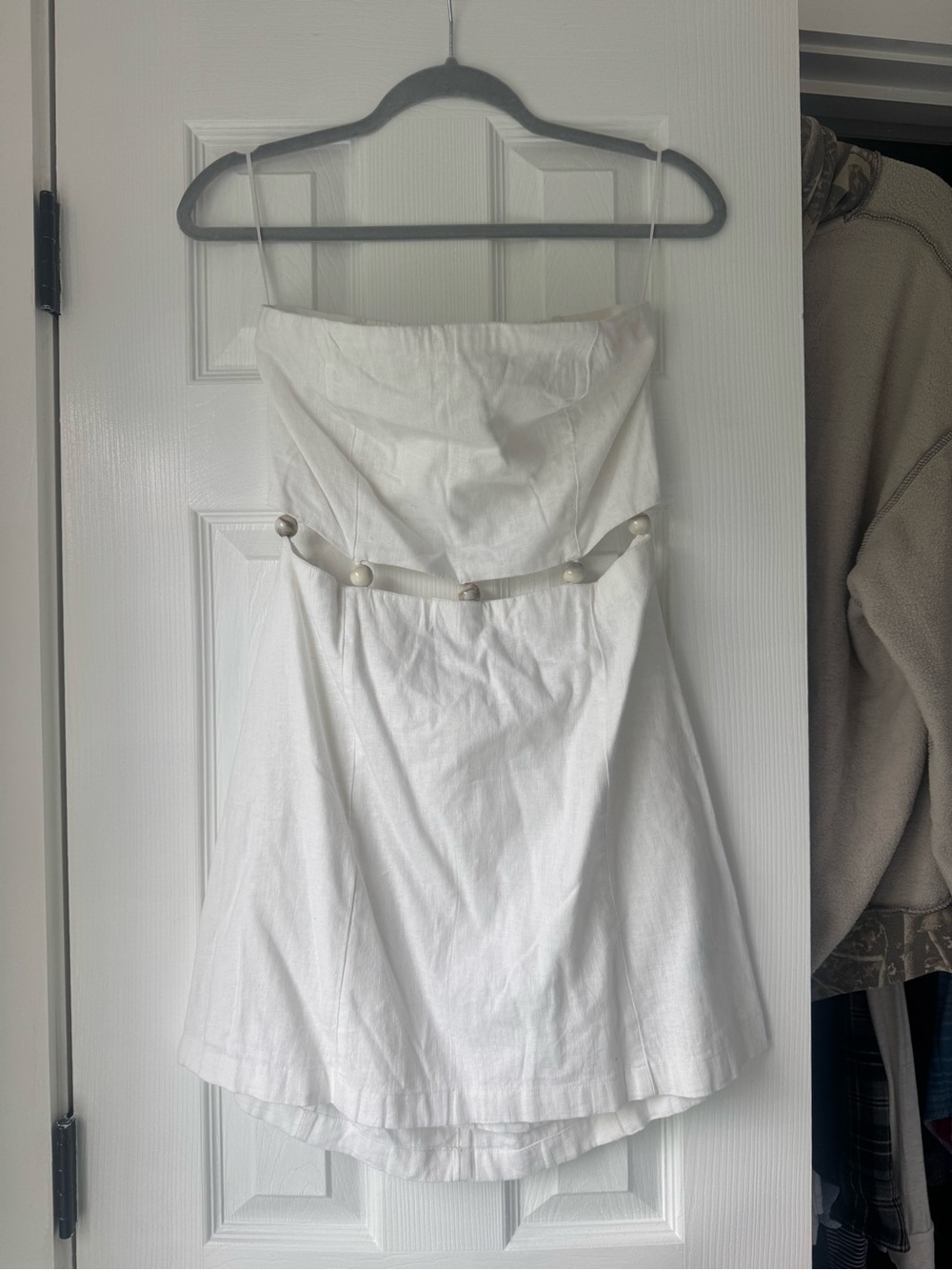 Abercrombie & Fitch White Strapless Pearl-Embellished A-Line Dress